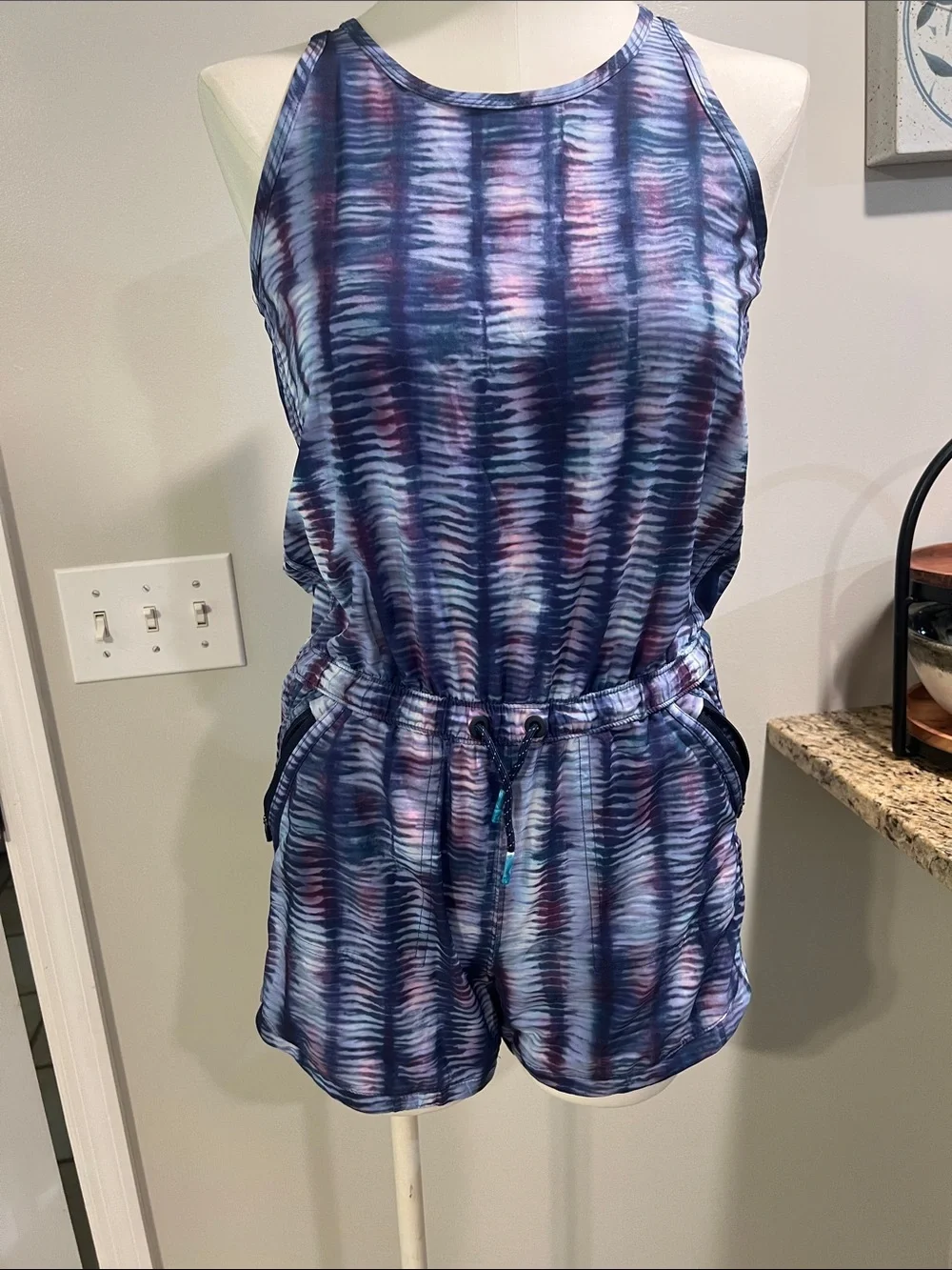 Athleta girl on the go 1 piece romper XXL